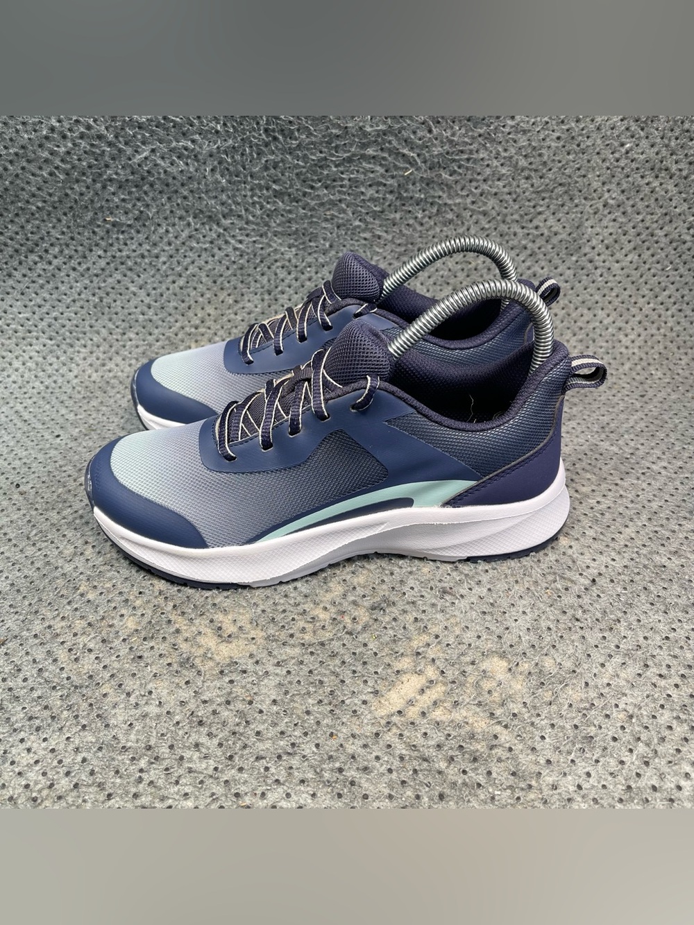 Athletic Works Blue Mesh Running Shoes Size 6 Women’s